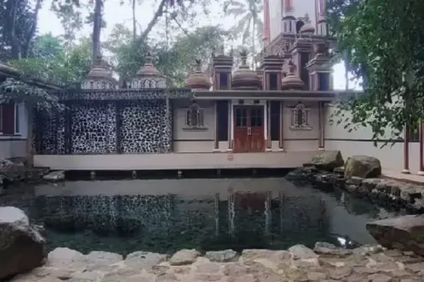 batu quran cikoromoy 