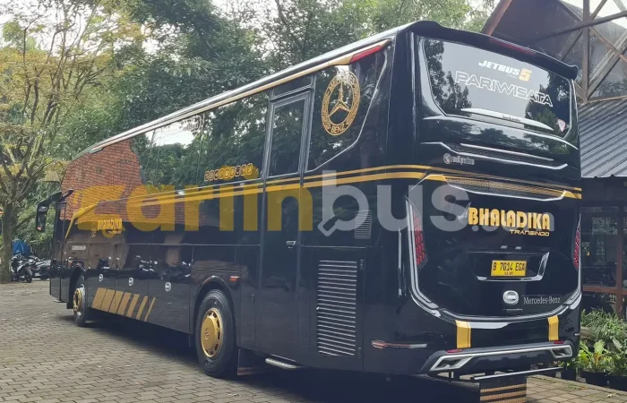 Big-Bus-Bhaladika-18