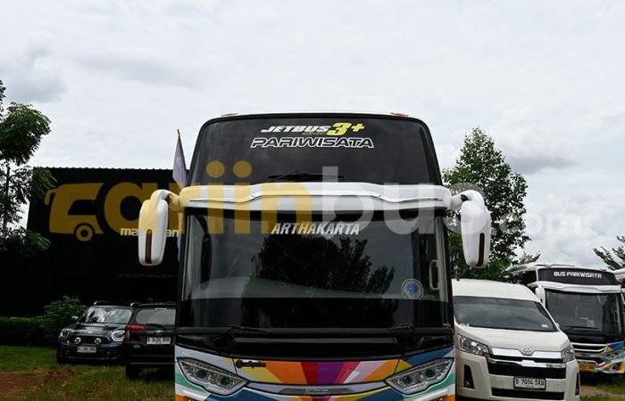 Big-Bus-Mata-Trans-1