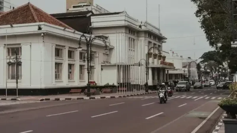 tempat outing class di bandung​