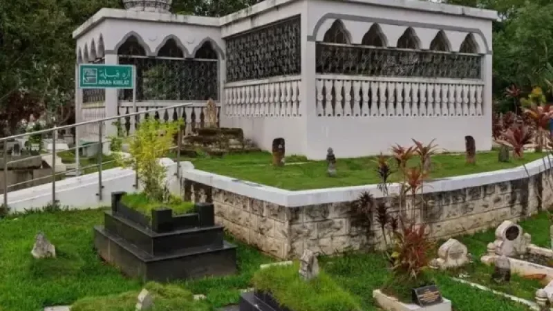 tempat ziarah tasikmalaya